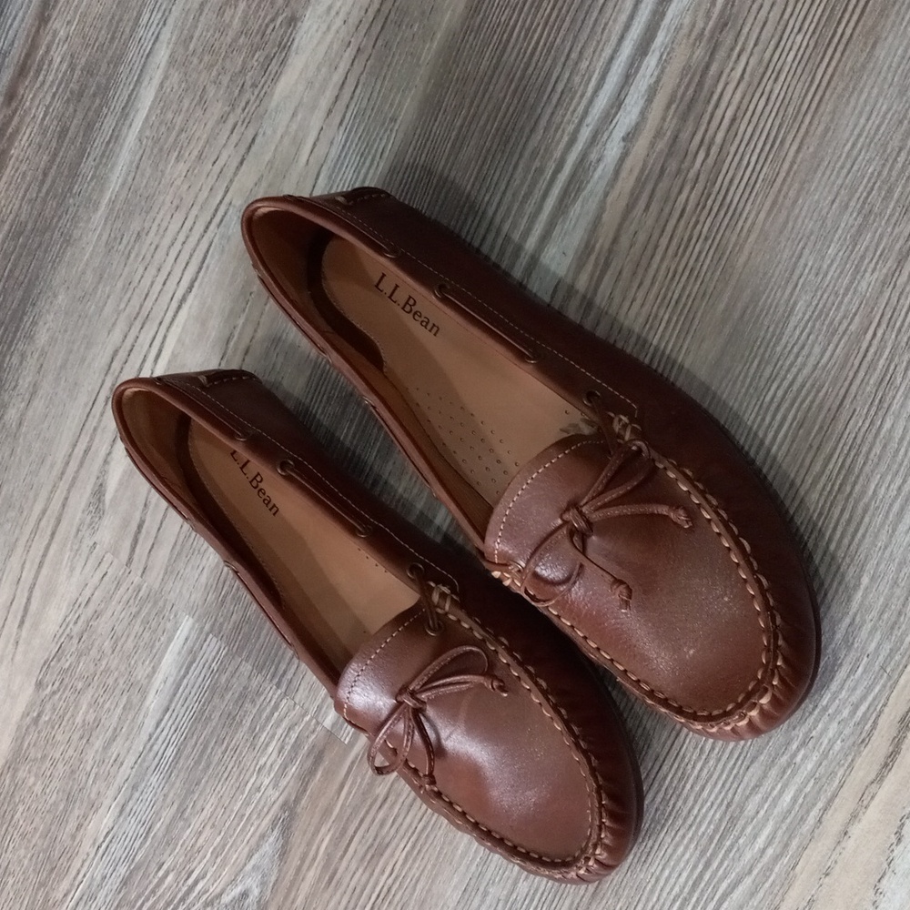 L.L. Bean Loafers Boat Shoes Flat Moccasin Women's Size 10M(B)